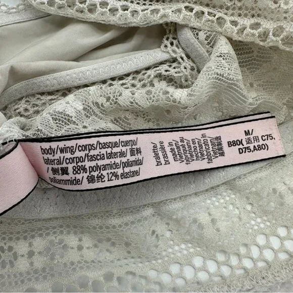 Victoria’s Secret Off White Lace Front Clasp Bralette Wireless size medium - Picture 5 of 6